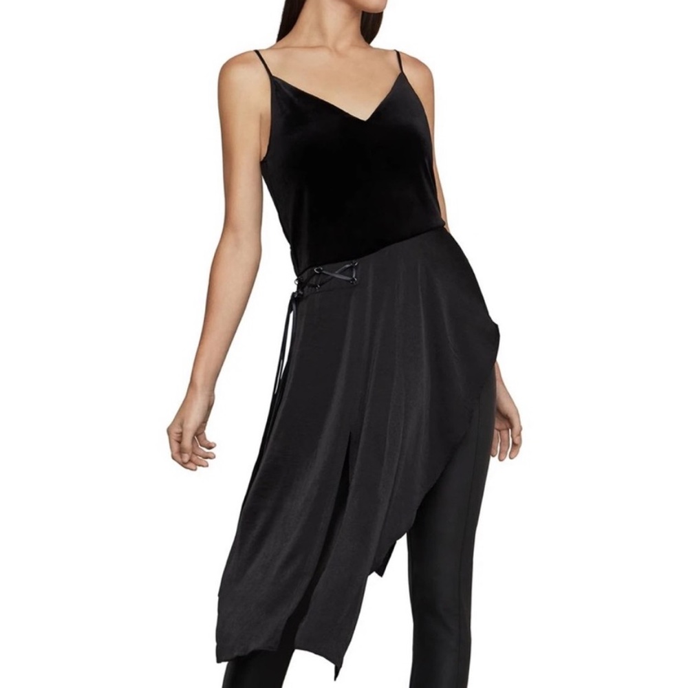BCBGMaxAzria Asymmetrical Hem Velvet Top Small